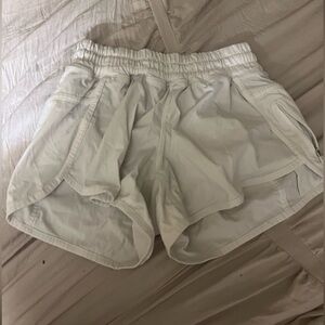 Lulu shorts size 4
